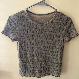 American eagle fitted floral crop top; size XS